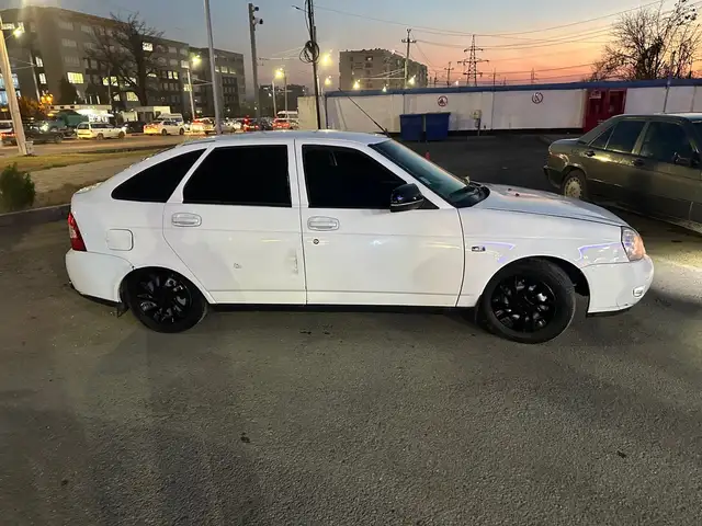 Lada (ВАЗ) Priora 2013 - Выбор фото 7