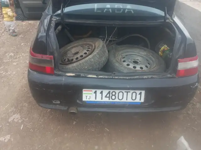 Lada (ВАЗ) 2110 2003 - Выбор фото 2