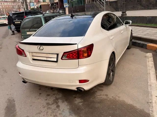 Lexus IS 2011 - Выбор фото 3