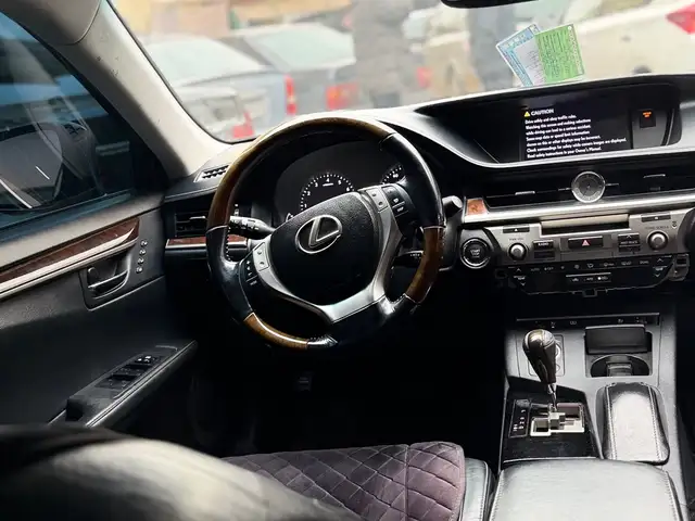 Lexus ES 2015 - Выбор фото 7