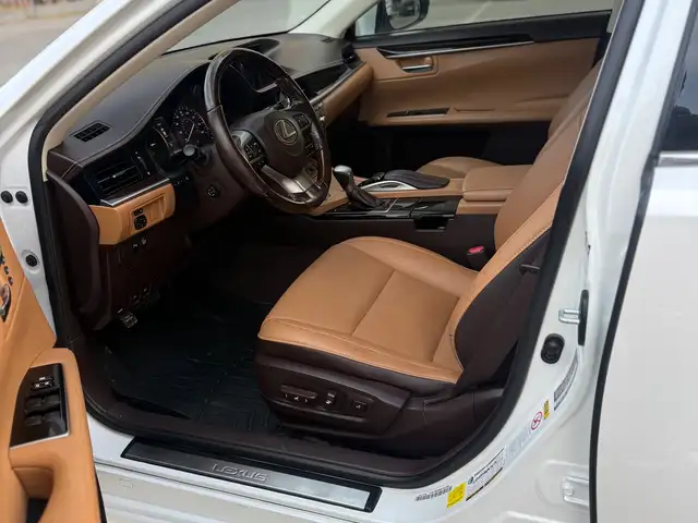 Lexus ES 2016 - Выбор фото 7