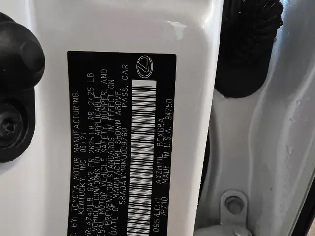 Lexus ES 2022 - Выбор фото 3