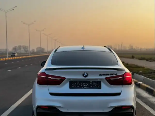 BMW X6 M 2016 - Выбор фото 7