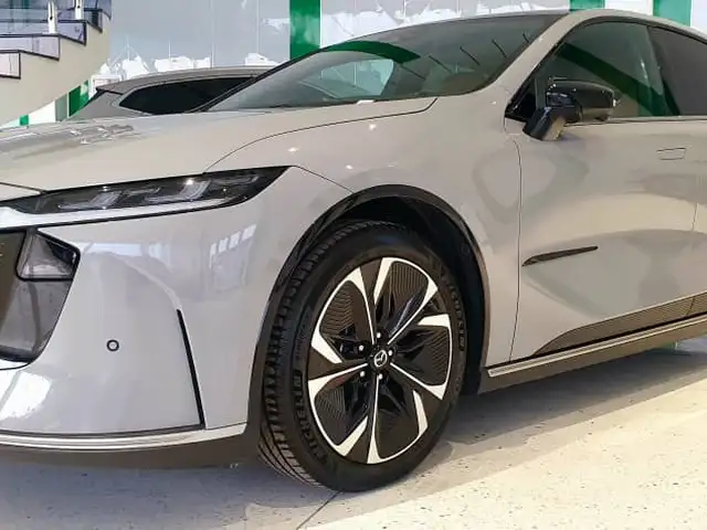 Mazda EZ-6 2024 - Выбор фото 2
