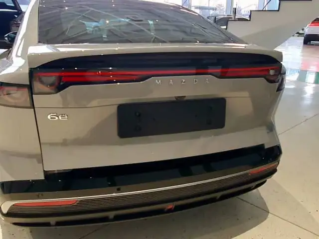 Mazda EZ-6 2024 - Выбор фото 4