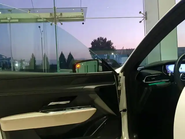 Mazda EZ-6 2024 - Выбор фото 7