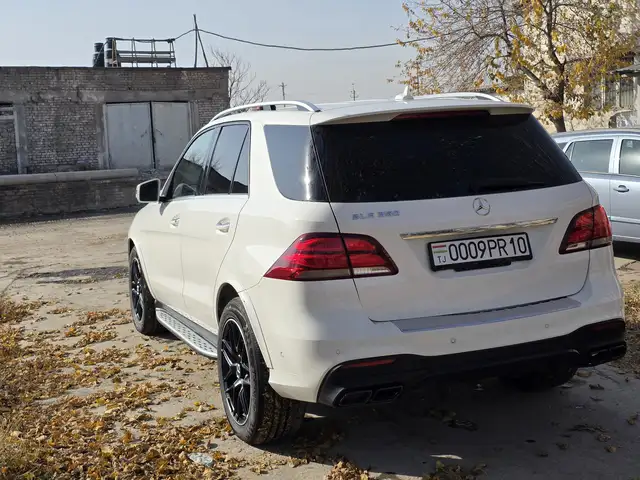 Mercedes -Benz GLE class 2016 - Выбор фото 4