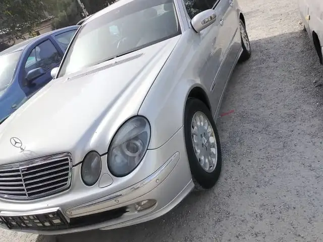 Mercedes -Benz E class 2003 - Выбор фото 2