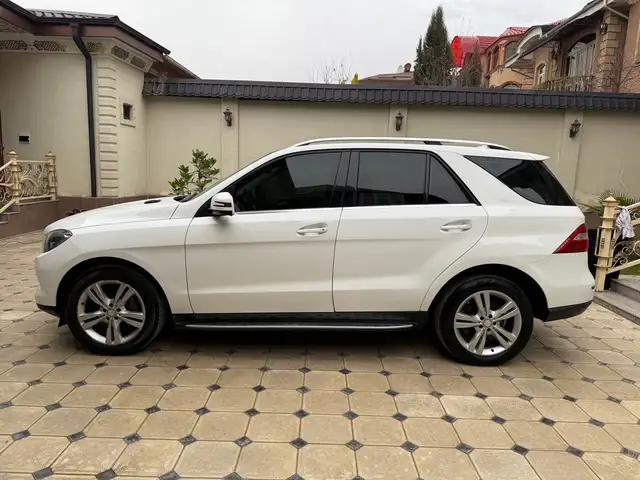 Mercedes -Benz ML class 2014 - Выбор фото 3