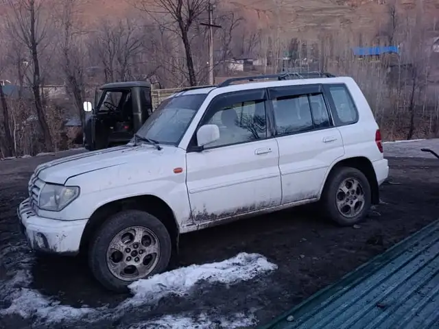 Mitsubishi Pajero 2001 - Выбор фото 4