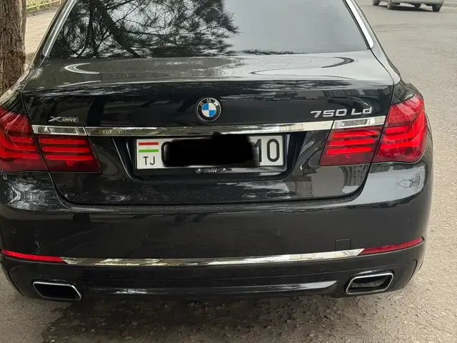 BMW 7 2015 - Выбор фото 2