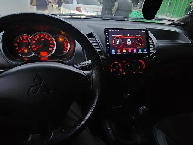 Mitsubishi L200 2012 - Выбор фото 6