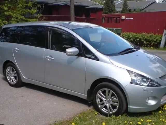 Mitsubishi Grandis 2007 - Выбор фото 3