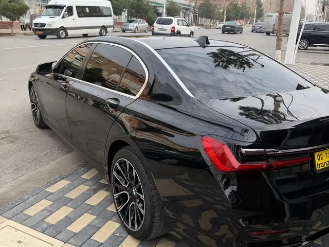 BMW 7 2012 - Выбор фото 5