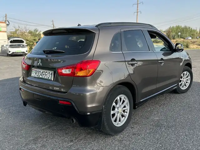 Mitsubishi ASX 2011 - Выбор фото 5