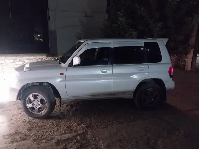 Mitsubishi Pajero IO 1999 - Выбор фото 3