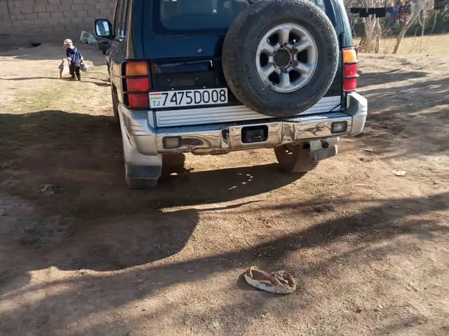 Mitsubishi Pajero Evolution 2002 - Выбор фото 3