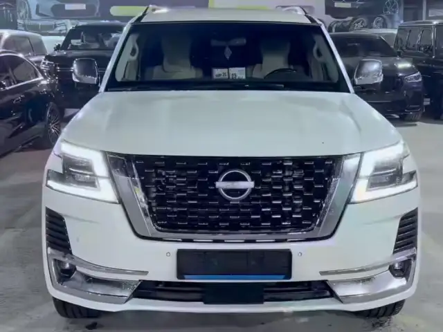 Nissan Armada 2017 - Выбор фото 2