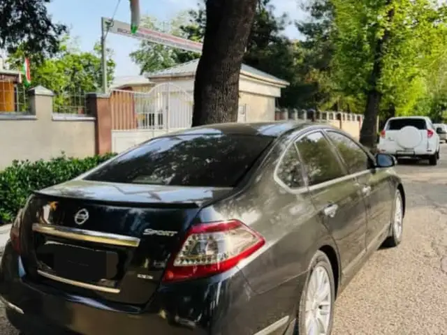 Nissan Teana 2011 - Выбор фото 1