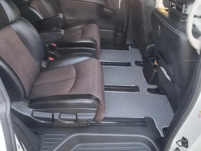 Nissan Elgrand 2014 - Выбор фото 7