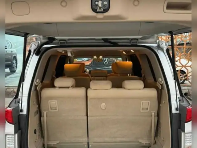 Nissan Elgrand 2014 - Выбор фото 2