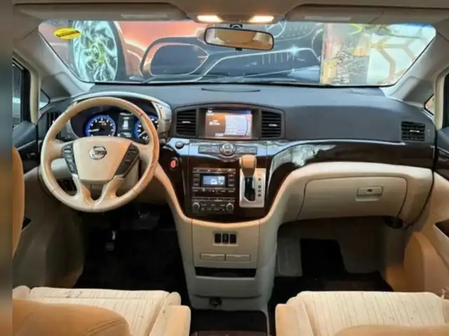 Nissan Elgrand 2014 - Выбор фото 6