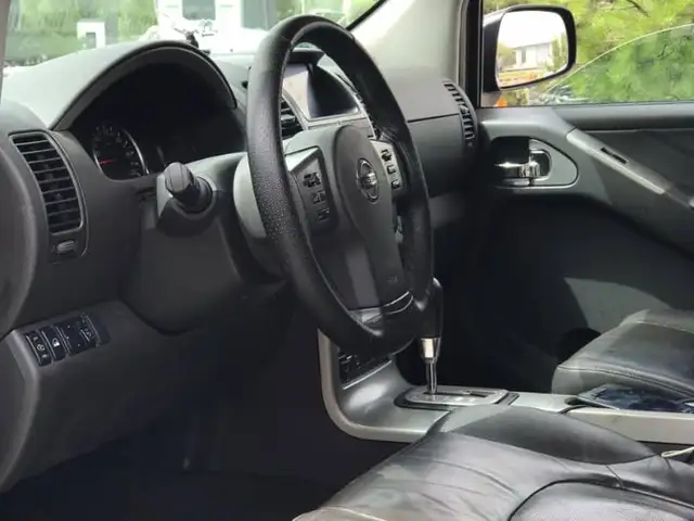 Nissan Pathfinder 2006 - Выбор фото 8