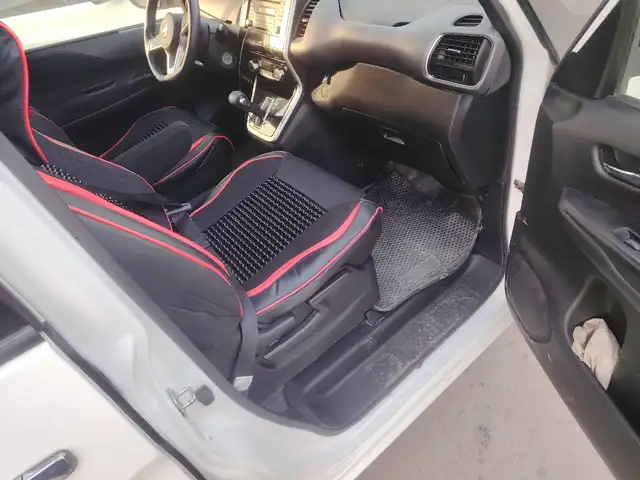 Nissan Serena 2018 - Выбор фото 8