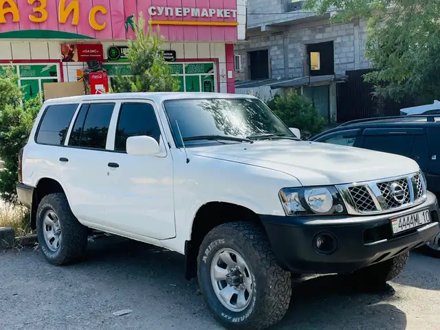 Nissan Patrol 2008 - Выбор фото 5