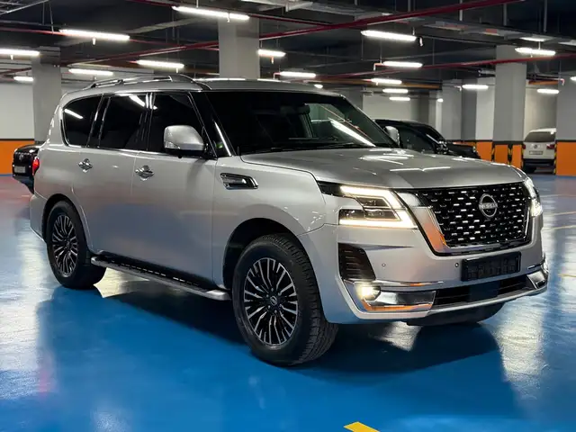 Nissan Patrol 2017 - Выбор фото 3