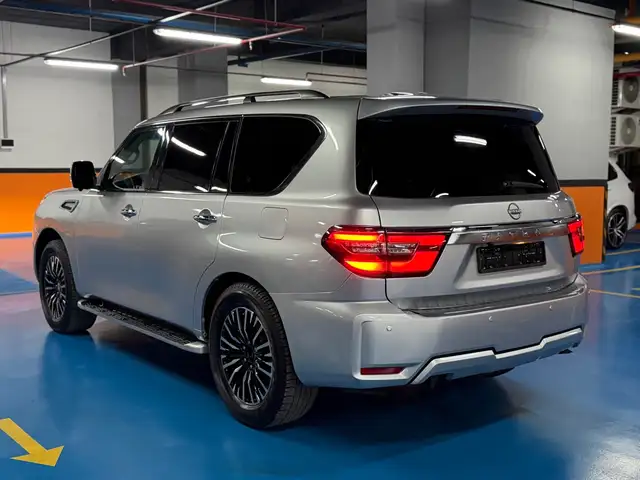 Nissan Patrol 2017 - Выбор фото 6