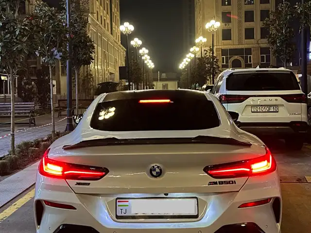 BMW M8 2020 - Выбор фото 8