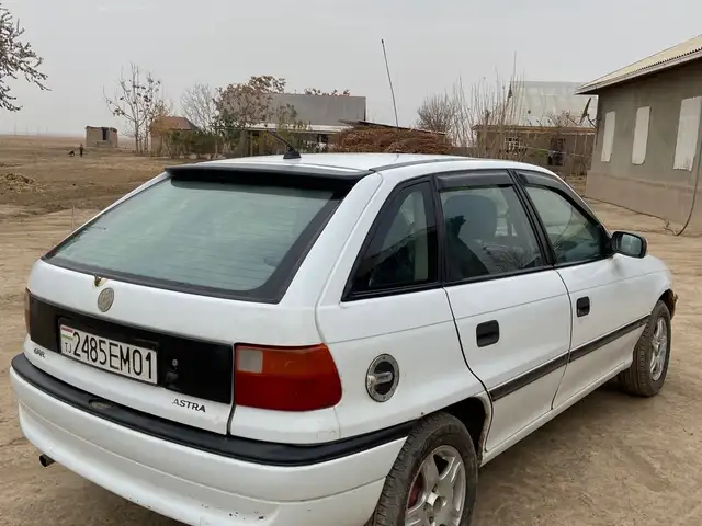Opel Astra F 1994 - Выбор фото 2