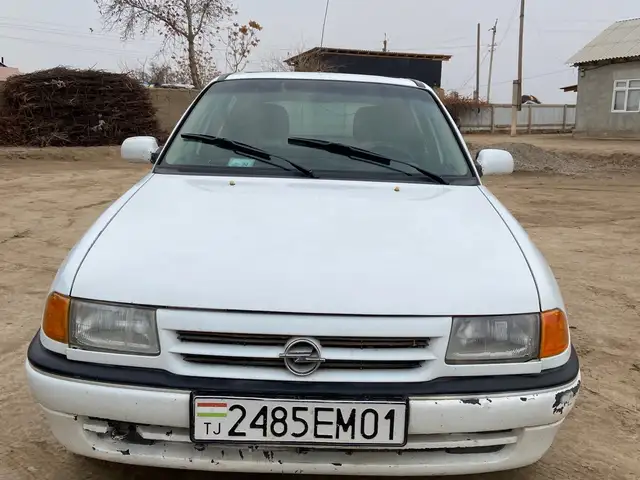 Opel Astra F 1994 - Выбор фото 4