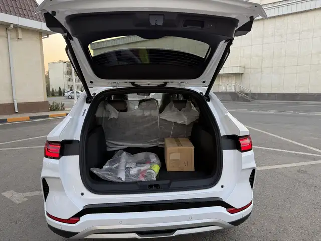 BYD Song Plus 2025 - Выбор фото 8