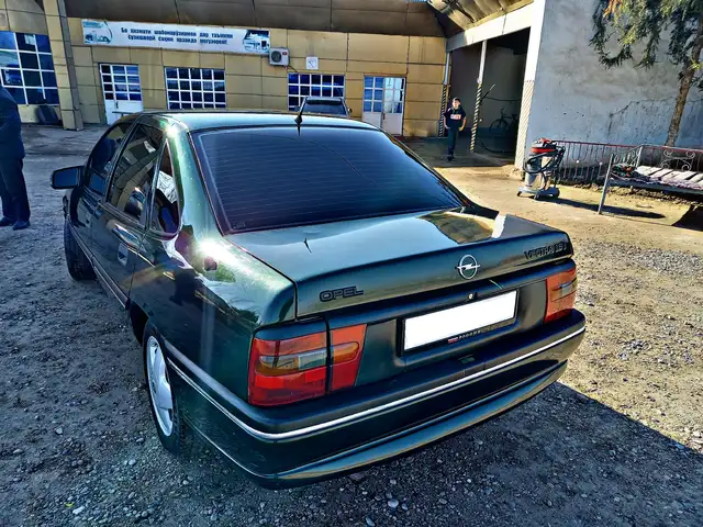 Opel Vectra A 1995 - Выбор фото 2