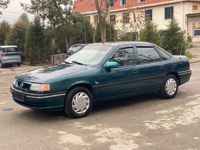 Opel Vectra A 1995 - Выбор фото 1