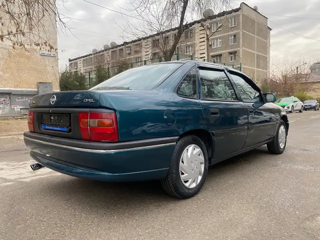 Opel Vectra A 1995 - Выбор фото 3