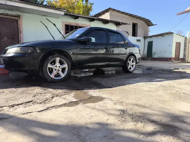 Opel Vectra B 1998 - Выбор фото 2