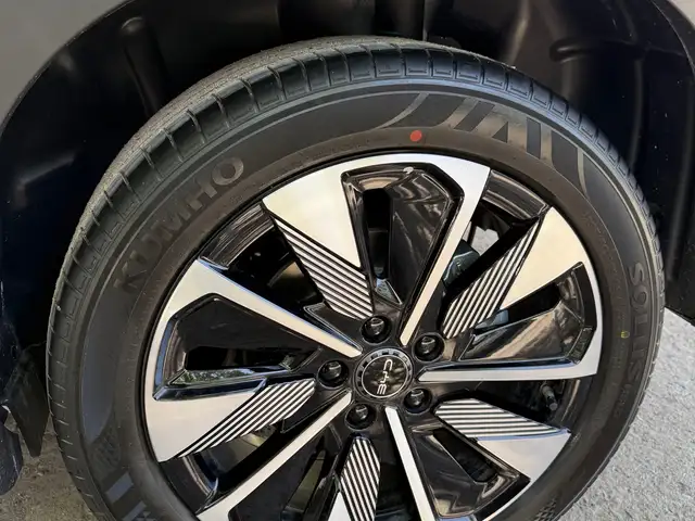 BYD Song Plus 2025 - Выбор фото 4