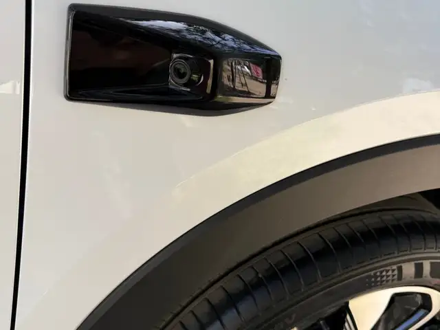 BYD Song Plus 2025 - Выбор фото 8