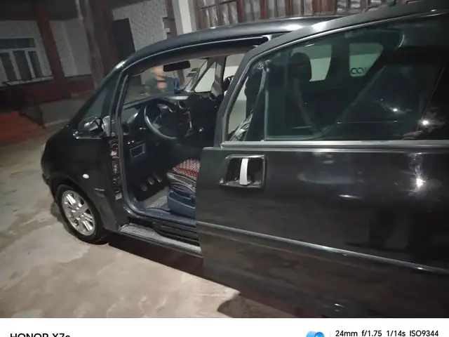 Peugeot 106 2006 - Выбор фото 6