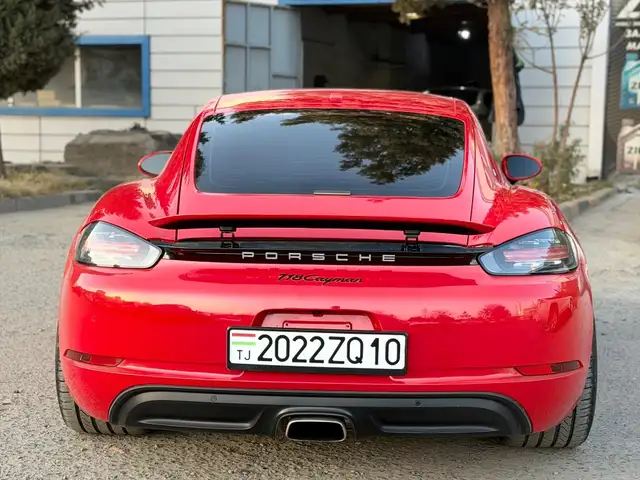 Porsche Cayman 2019 - Выбор фото 3