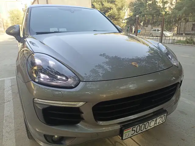 Porsche Cayenne 2016 - Выбор фото 1
