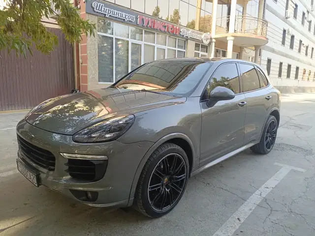 Porsche Cayenne 2016 - Выбор фото 2