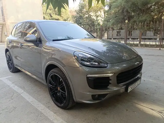 Porsche Cayenne 2016 - Выбор фото 3