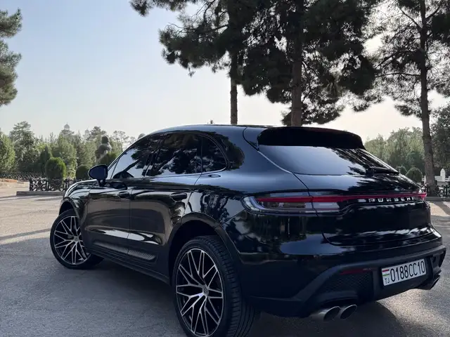 Porsche Macan 2023 - Выбор фото 3