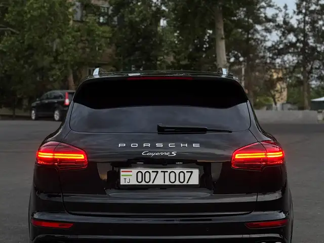 Porsche Cayenne S 2017 - Выбор фото 3