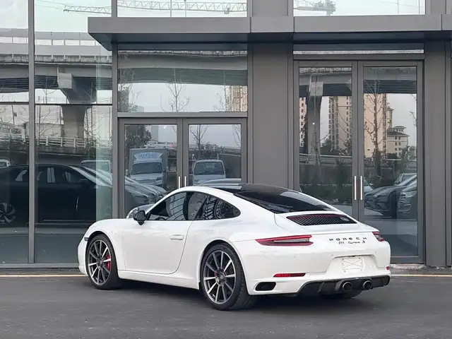 Porsche 911 2019 - Выбор фото 4