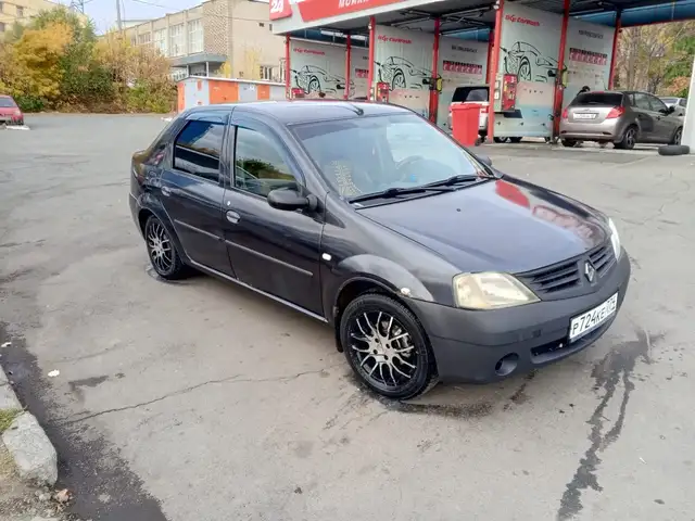Renault Logan 2006 - Выбор фото 1